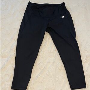 Adidas Women black Leggings size 2 X. New